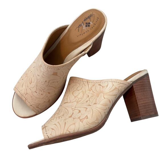 Patricia Nash Shelli Floral Tooled Leather Slip On Heels Size 10